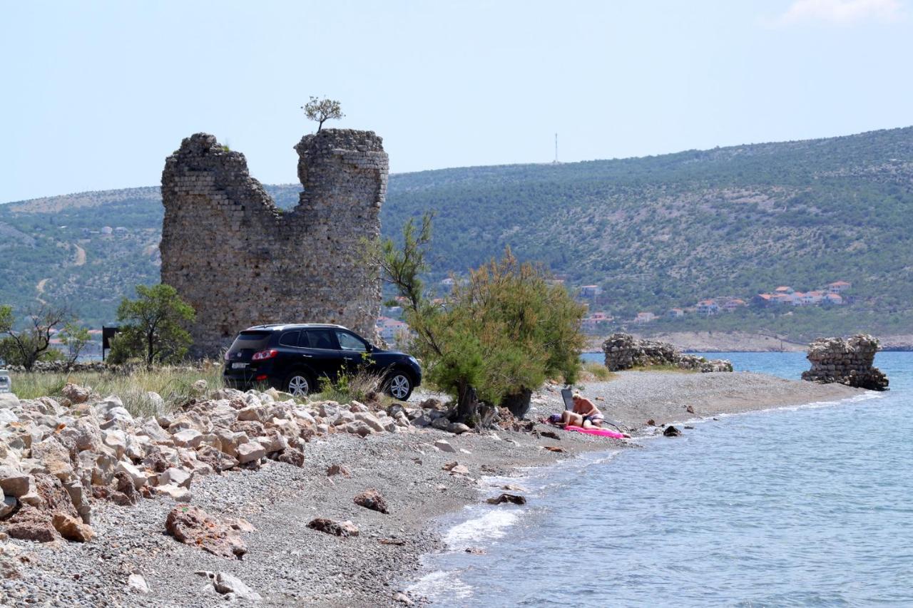 Apartments And Rooms By The Sea Starigrad, Paklenica - 6634 Exterior photo